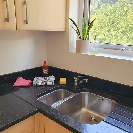 Garden View Beach Apartment Bournemouth Buitenkant foto