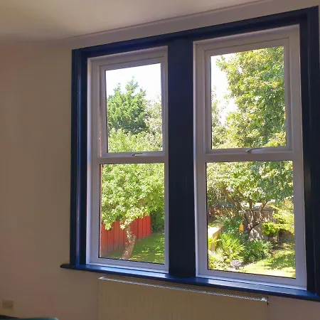 Garden View Beach Apartment Bournemouth Buitenkant foto